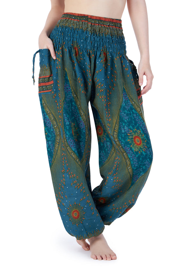Harem & Boho Pants: Elevate Your Wardrobe with Hippie Vibes ...
