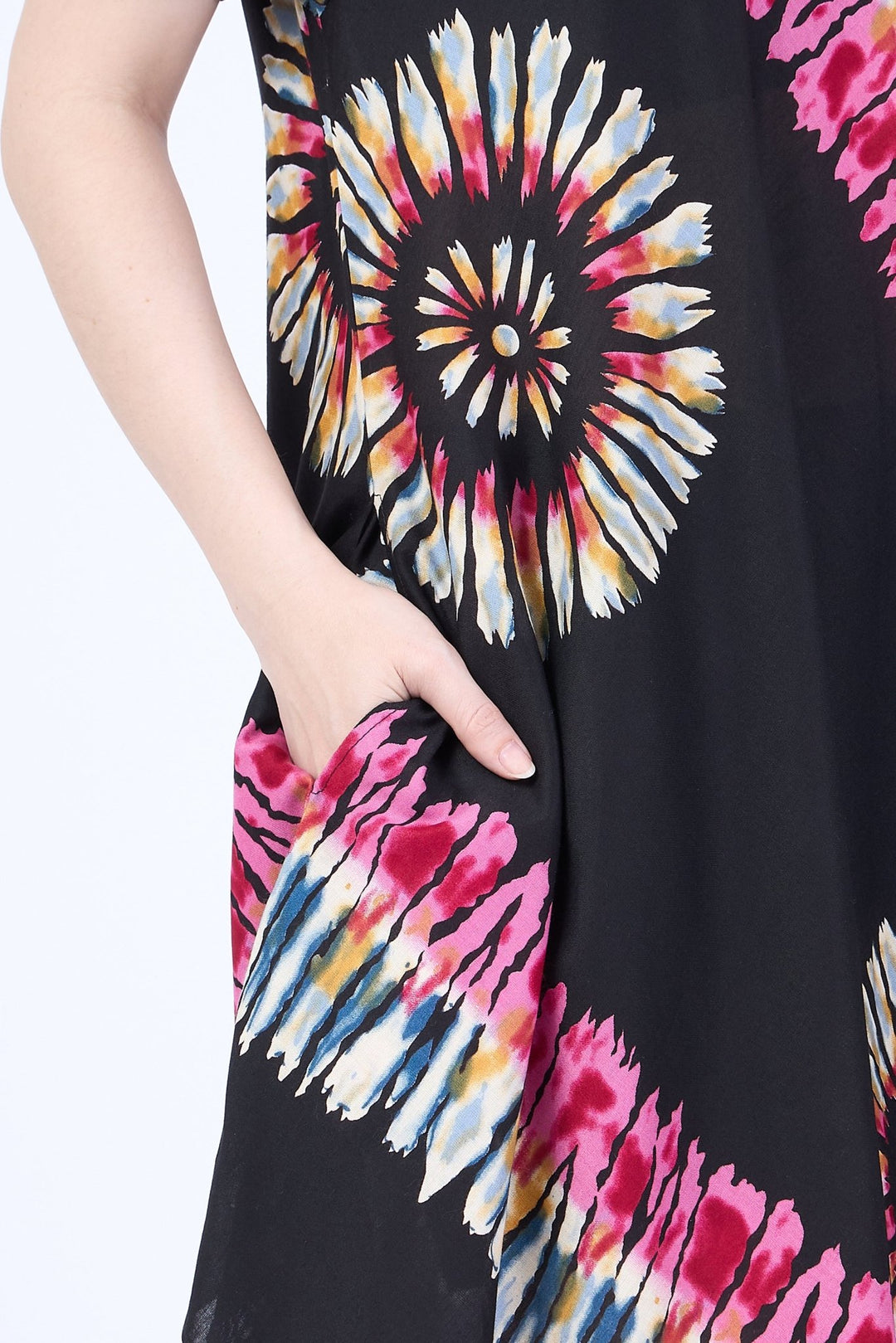 Black Printed Colorful Dress with Sleeves and Two Pockets - Lannaclothesdesign Shop